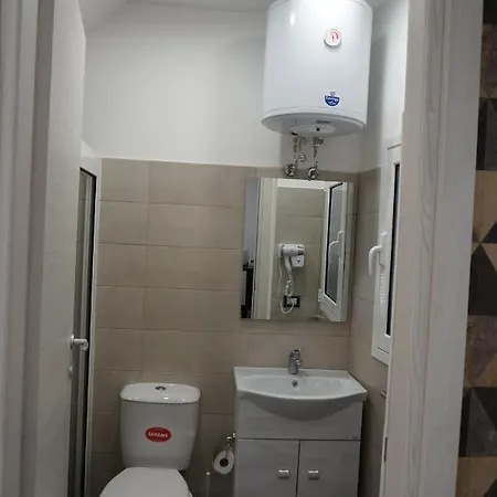 Porta Garibaldi Bed and Breakfast *